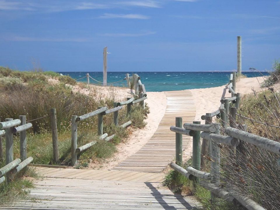 260 kilómetros de playas cerca de Barcelona