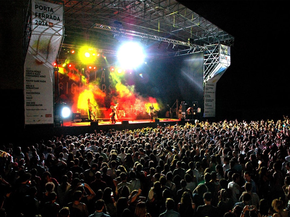 escenario de festival de San Feliu