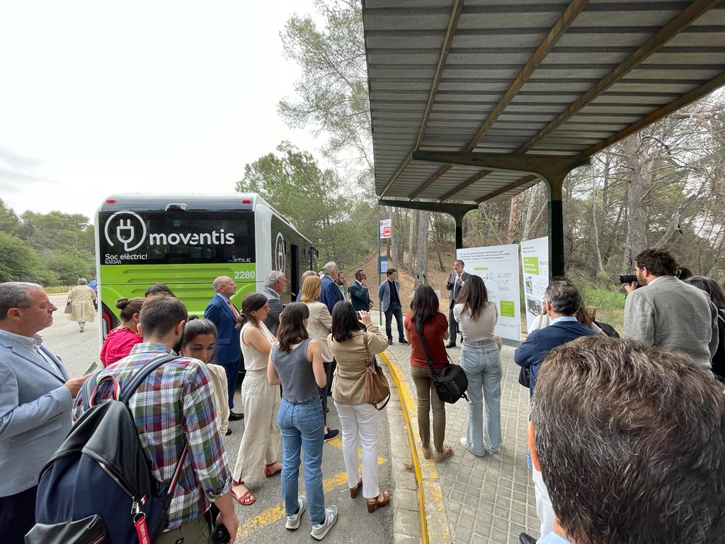 Presentación bus eléctrico Parc Alba