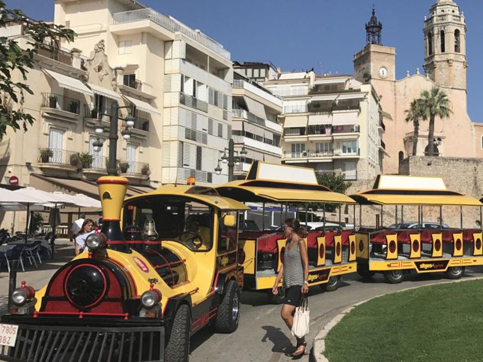 PASEO MARÍTIMO (PASSEIG MARITIM) (Sitges) - Qué SABER antes de ir