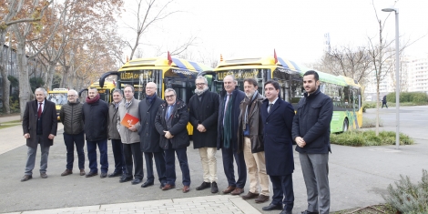 Lleida estrena 10 nuevos autobuses, de los cuales 8 son híbridos 