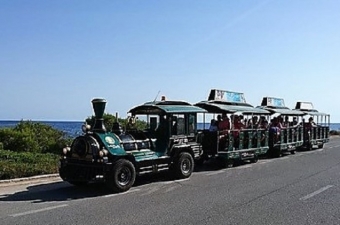 Carrilets Turístics se adjudica el servicio del trenecito en el municipio menorquín de Sant Lluís